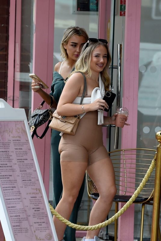 MIA WINWARD Heading for Brunch in Manchester 08/20/2024