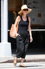 NICKY HILTON Out Shopping in New York 08/02/2024