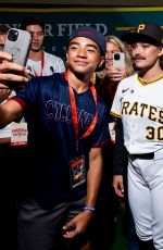 OLIVIA DUNNE at Fanatics Fest in New York 08/17/2024
