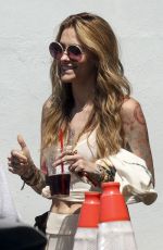 PARIS JACKSON Meets Friends for Lunch in Los Angeles 08/24/2024