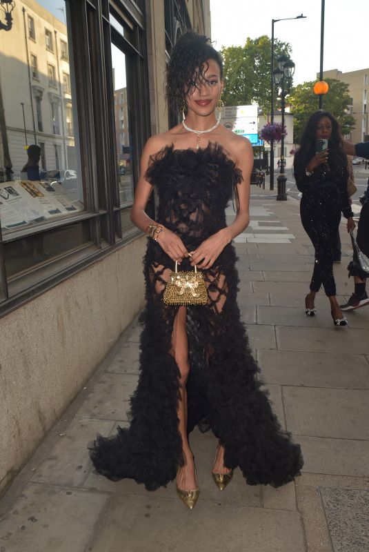 PARIS SMITH Arrives at National Reality TV Awards 2024 in London 07/31/2024