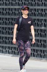POM KLEMENTIEFF Shopping at Lululemon Store in New York 08/19/2024