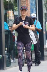 POM KLEMENTIEFF Shopping at Lululemon Store in New York 08/19/2024