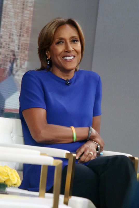 ROBIN ROBERTS at Good Morning America in New York 07/31/2024