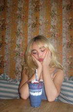 SABRINA CARPENTER for Erewhon Short n