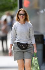 SANDRA BERNHARD Out Shopping in New York 08/21/2024