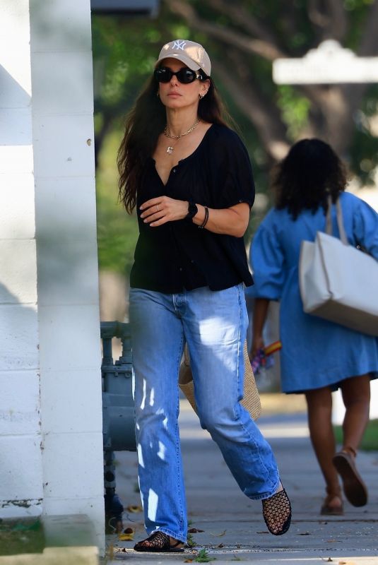 SANDRA BULLOCK Heading to Hair Salon Appointment in Beverly Hills 08/07/2024
