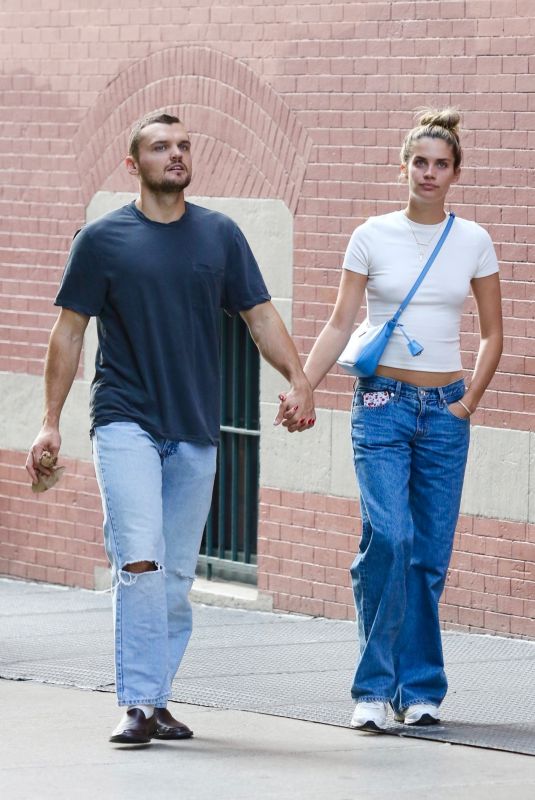 SARA SAMPAIO at an Ice-cream Date in Manhattan’s SoHo Neighborhood 08/15/2024