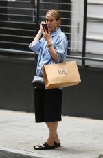SARAH PAULSON Out and About in New York 08/09/2024