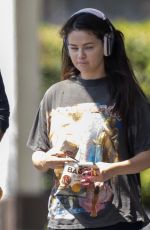 SELENA GOMEZ Out Gets Lunch in Burbank 08/29/2024