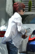 SHARON OSBOURNE Out and About in Hollywood 08/07/2024