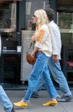 SIENNA MILLER and Oli Green Are All Loved up Inside Spanish Restaurant 08/27/2024