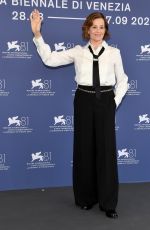 SIGOURNEY WEAVER at The Golden Lion for Lifetime Achievement Photocall at 81st Venice International Film Festival 08/28/2024