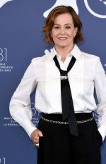 SIGOURNEY WEAVER at The Golden Lion for Lifetime Achievement Photocall at 81st Venice International Film Festival 08/28/2024