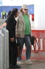 SIGOURNEY WEAVIER Catching Flight Out of LAX Airport 08/17/2024