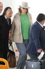 SIGOURNEY WEAVIER Catching Flight Out of LAX Airport 08/17/2024
