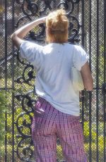 TALLULAH WILLIS Arrives at a Friend