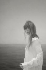 TAYLOR SWIFT - The Tortured Poets Department 2024