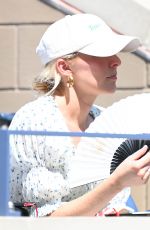 ZOEY and MADELYN DEUTCH at 2024 US Open at USTA Billie Jean King National Tennis Center 08/26/2024