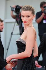 ABBEY LEE KERSHAW at 81st Venice Film Festival Closing Ceremony 09/07/2024