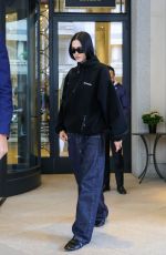 AMELIA HAMLIN Leaves Her Hotel in Milan 09/19/2024