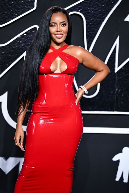 ANGELA SIMMONS at 2024 MTV Video Music Awards in New York 09/11/2024
