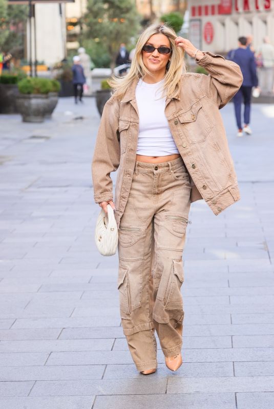 ASHLEY ROBERTS Arrives at Heart Breakfast Show in London 09/11/2024