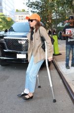 AUBREY PLAZA on Crutches After Suffering Torn ACL at WNBA All-Star Weekend in New York 09/09/2024