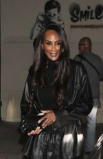BEVERLY JOHNSON Leaves Craig