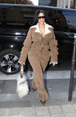 CARDI B Out for Late Lunch at L