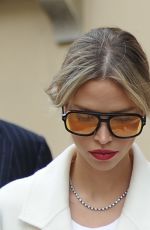 CAROLINA DIAS and Kaka Out for Lunch in Milan 09/18/2024