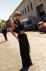 CAROLINE DAUR  Arrives at Cos Fashion Show at New York Fashion Week 09/10/2024