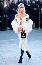 CAROLINE DAUR Arrives at Schiaparelli Fashion Show at Paris Faashion Week 09/26/2024