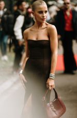 CAROLINE DAUR Outside Gucci Fashion Show at Milan Fashion Week 09/20/2024
