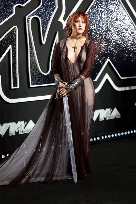 CHAPPELL ROAN at 2024 MTV Video Music Awards in New York 09/11/2024