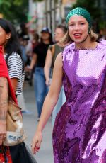 CHLOE KING Arrives at Colina Strada Fashion Show at NYFW in New York 09/06/2024