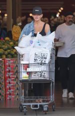 CHRISSY TEIGEN Shopping for Groceries at Bristol Farms in Los Angeles 09/20/2024