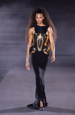 CINDY BRUNA at Le Defile L