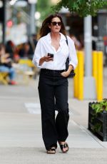 CINDY CRAWFORD Heading to Dry Bar for a Blowout in New York 09/18/2024