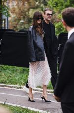 DAKOTA JOHNSON Arrives at Gucci Show at Milan Fashion Week 09/20/2024