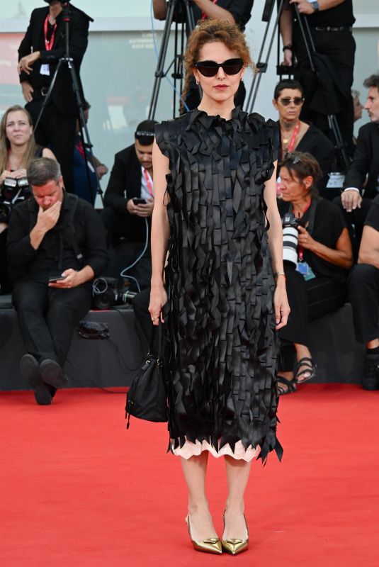 DEA KULUMBEGASCHWILI at 81st Venice Film Festival Closing Ceremony 09/07/2024
