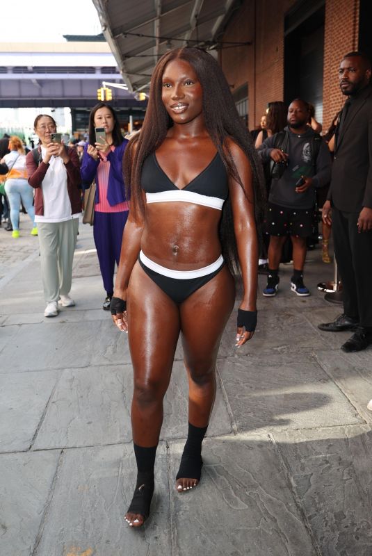 DOECHII Arrives at Alexander Wang Show at New York Fashion Week 09/08/2024