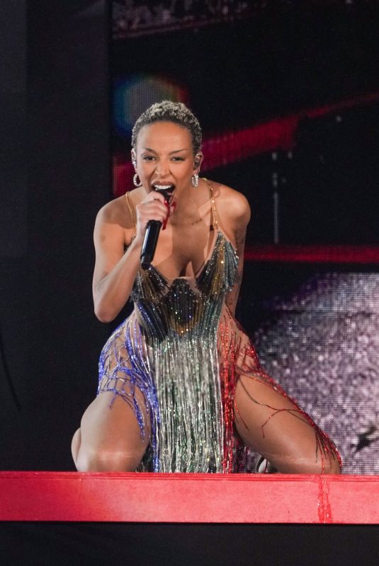 DOJA CAT Performs at 2024 Global Citizen Festival 09/28/2024