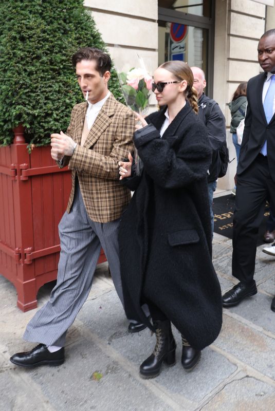 DOVE CAMERON and Damiano David Out at Paris Fashion Week 09/24/2024