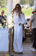 ELLE MACPHERSON Interviewed by Tracy Grimshaw for 60 Minutes at Bondi Beach in Sydney 08/31/2024