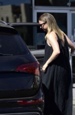 EMILY VANCAMP Shows off Her Post Baby Body in Los Angeles 09/10/2024