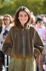 EMMA MACKEY Arrives at Loewe Spring-Summer 2025 Show at Paris Fashion Week 09/27/2024