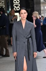 EVA CHEN Arrives at Carolina Herrera Spring 2024 Fashion Show at New York Fashion Week 09/09/2024