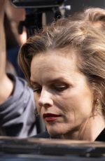 EVA HERZIGOVA Arrives at Dolce & Gabbana Show at Milan Fashion Week 09/21/2024