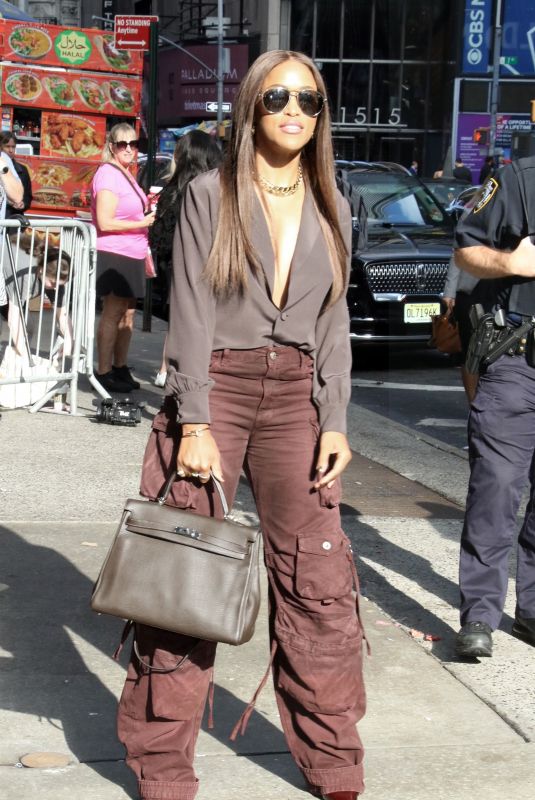 EVE Arrives at GMA3 to Talk About Her New Memoir Who’s that Girl? in New York 09/16/2024